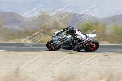 media/Apr-20-2025-CVMA (Sun) [[39090e8767]]/Race 9-Formula LW Twins Shootout/